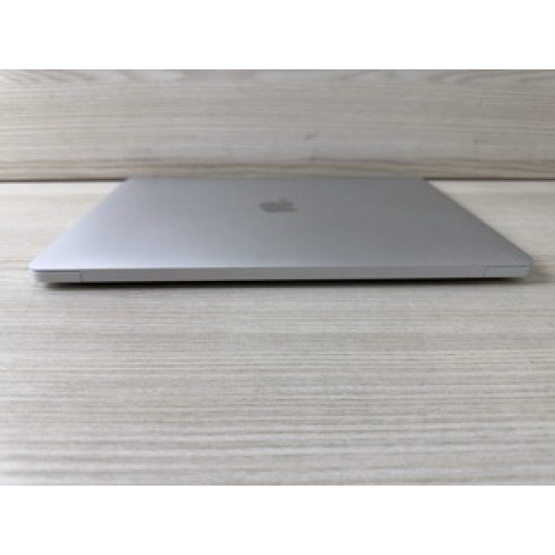 MacBook Air 2020 Silver M1 8/256